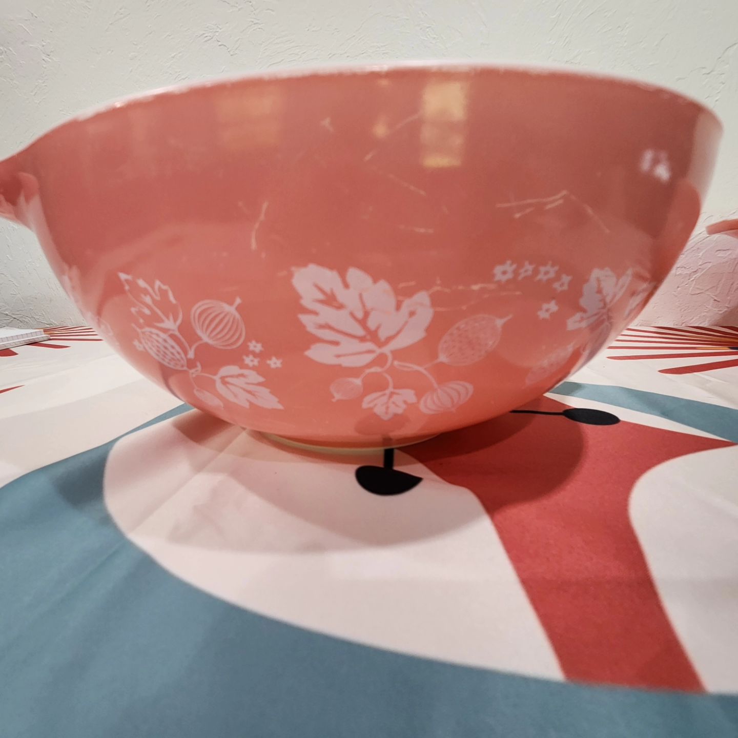 Pyrex Pink Gooseberry #444 Cinderella Mixing Bowl