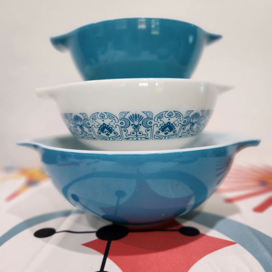 Pyrex Blue Horizon Cinderella Mixing Bowls