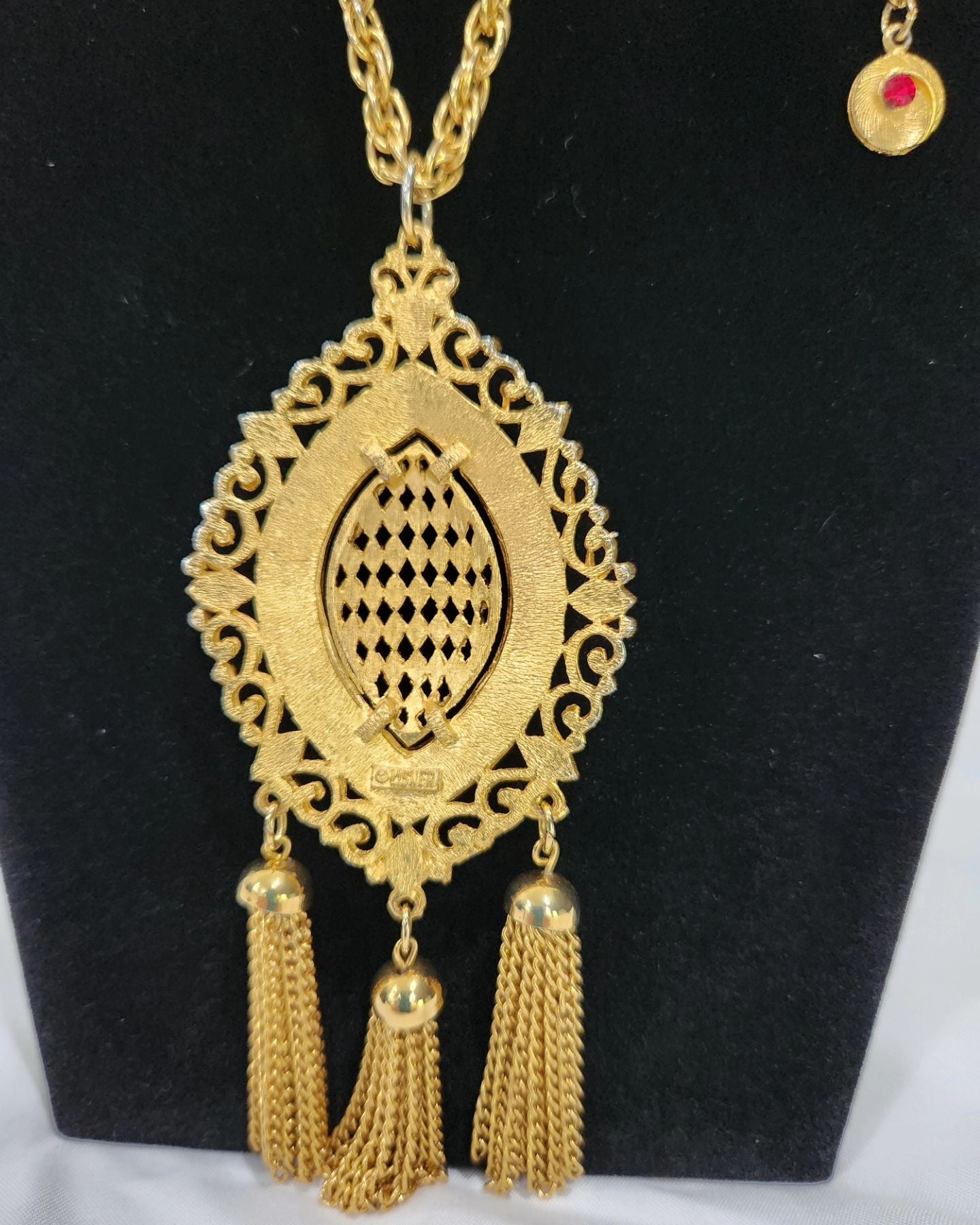 Lisner Tassel Necklace