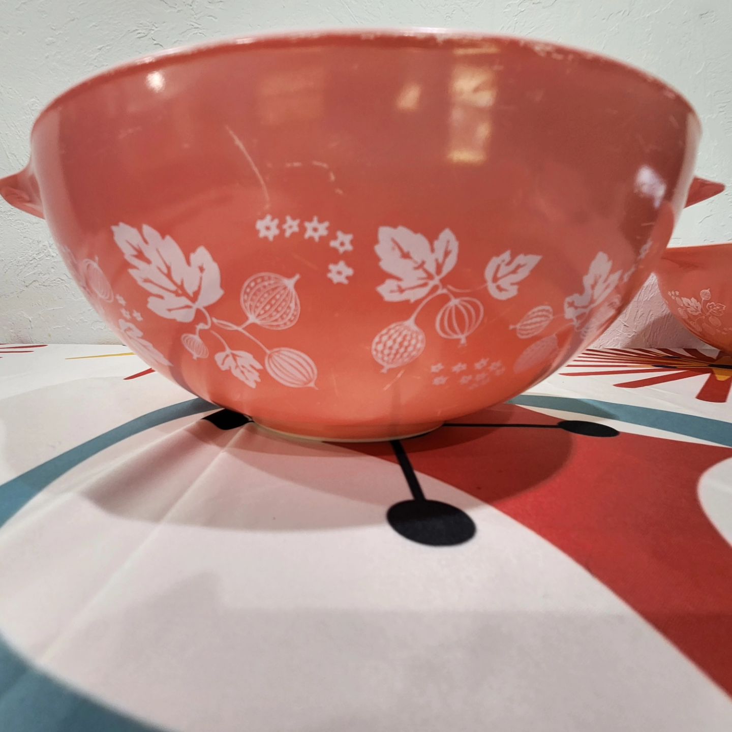 Pyrex Pink Gooseberry #444 Cinderella Mixing Bowl